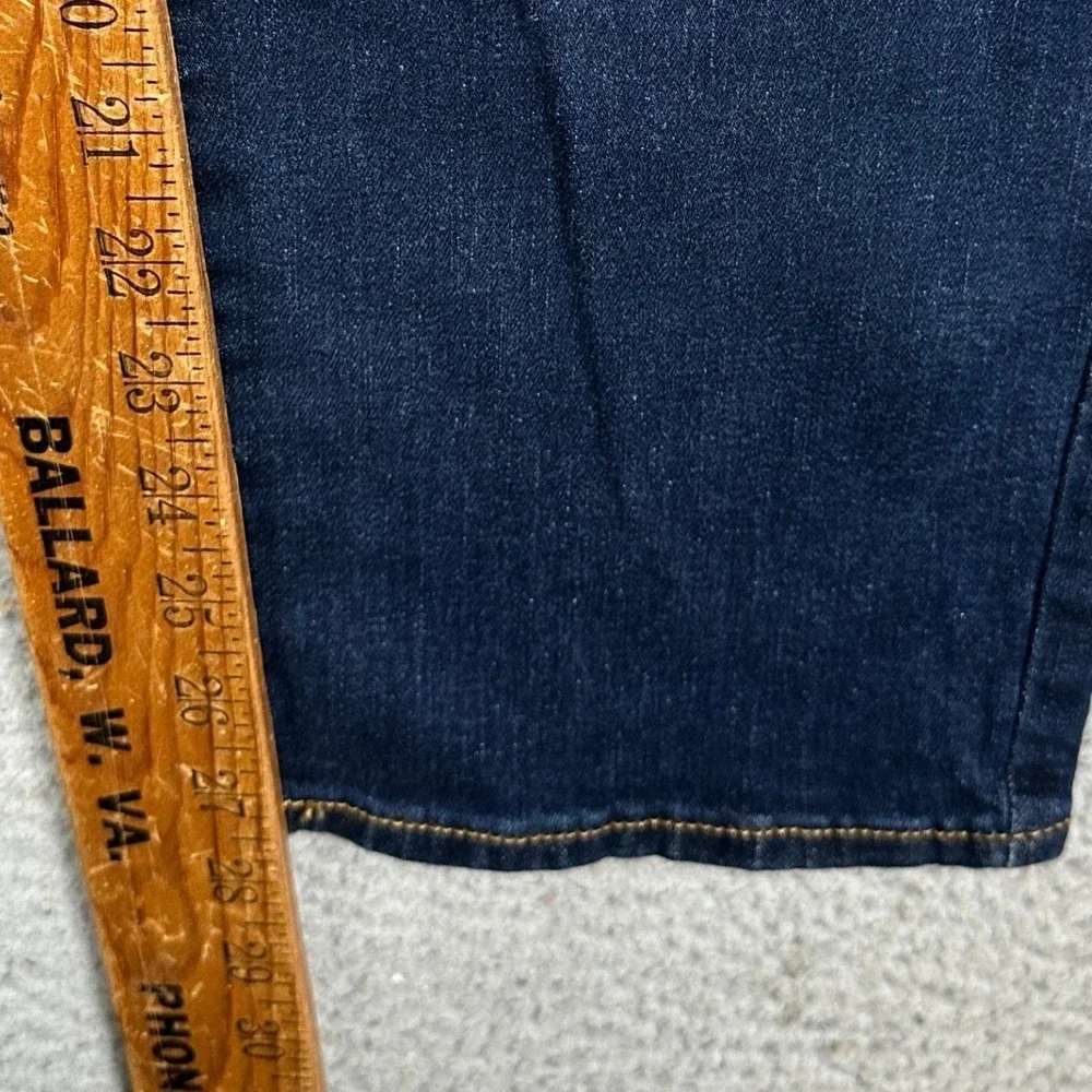 Lucky Brand 410 Jeans Mens 36X30 Blue Athletic Straight Denim Distressed Stretch
